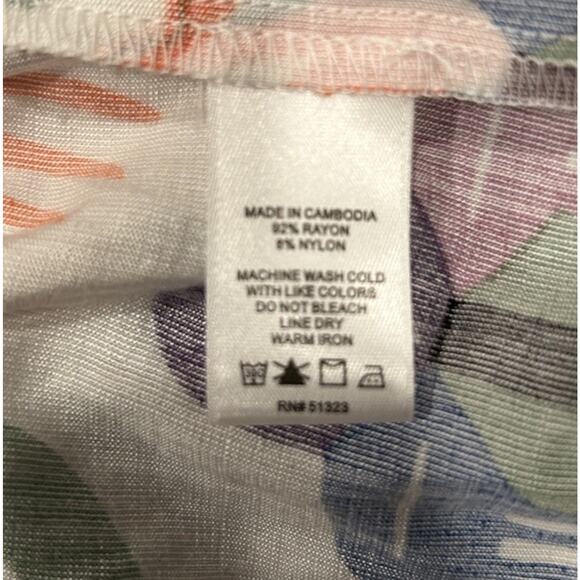 NEW CeCe Multi-Color Print Puff Sleeve V-Neck Tie Front Peplum Blouse Size Large - Picture 10 of 10